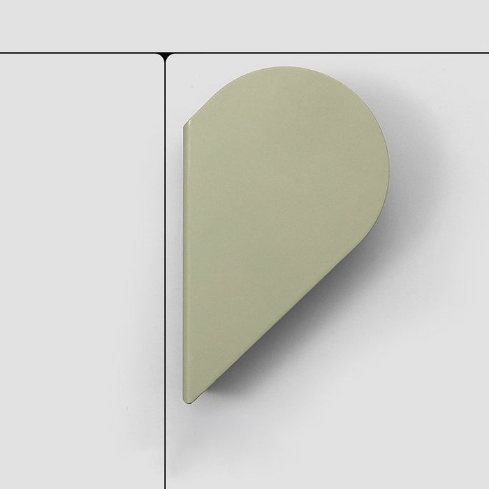 Heart-Shaped Cartoon Wardrobe Door Handle for Children's Room