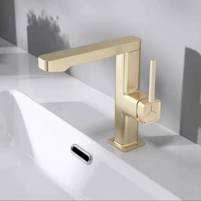 360-Degree-Swivel Single Hole Bathroom Faucets