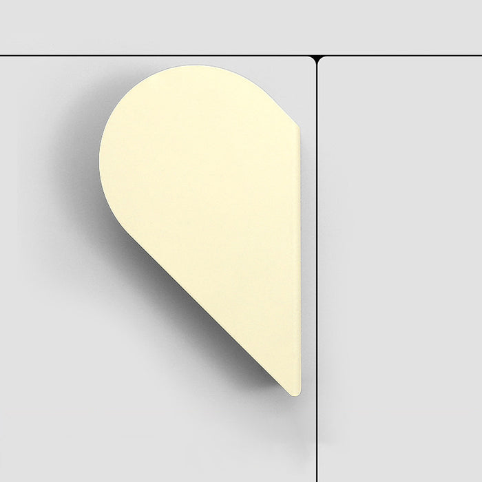 Heart-Shaped Cartoon Wardrobe Door Handle for Children's Room