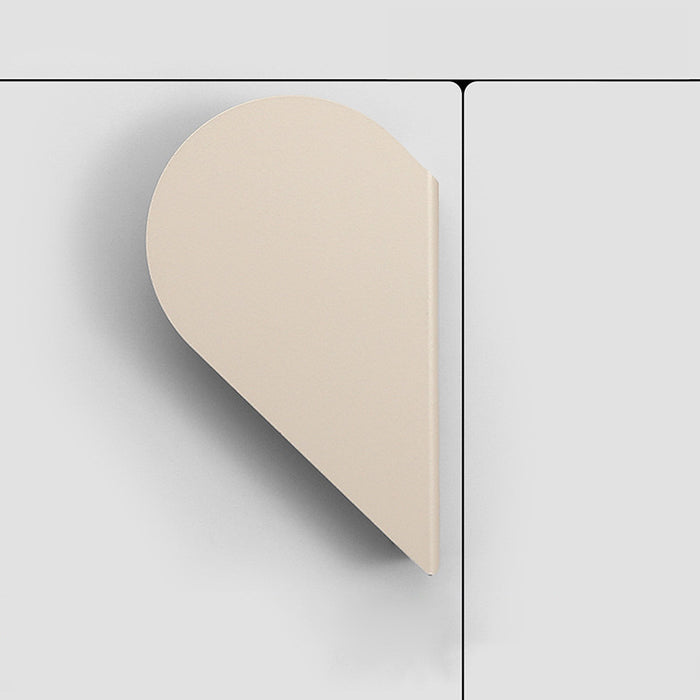 Heart-Shaped Cartoon Wardrobe Door Handle for Children's Room