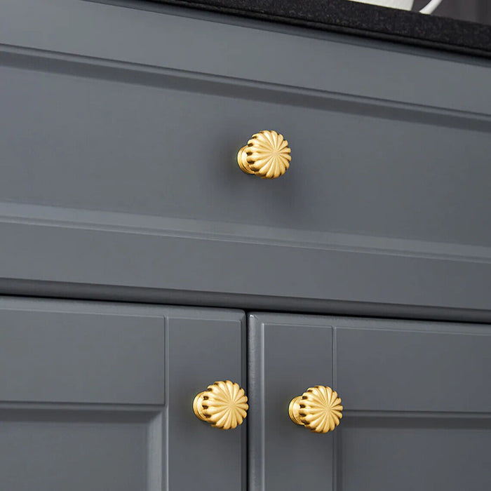 Solid Brass Furniture Hardware Single Hole Knobs