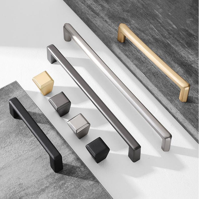 Classic Square Zinc Alloy Kitchen Cabinet Handles and Knobs