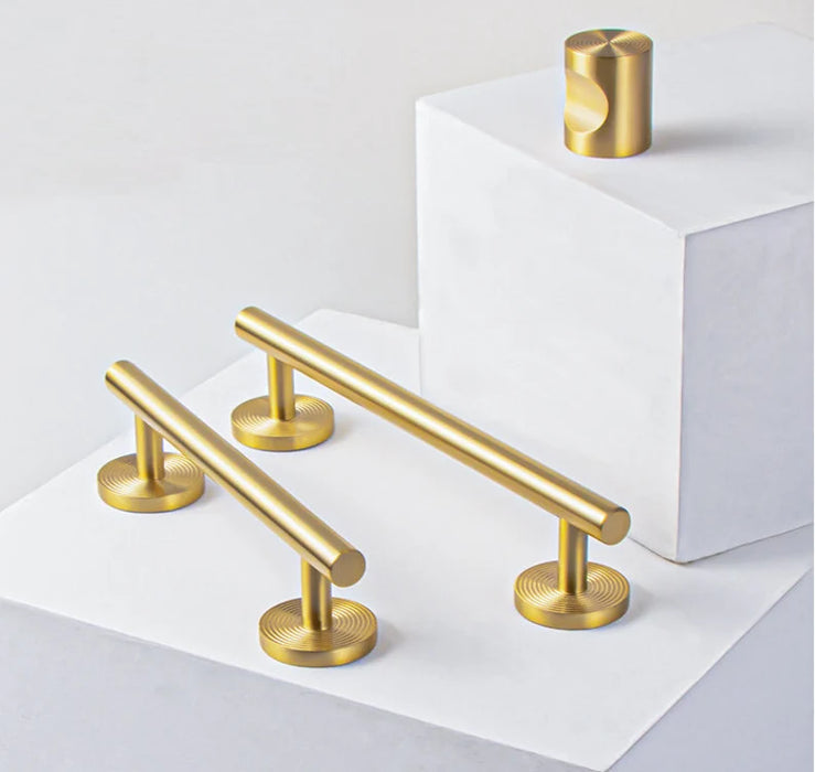 Solid Brass Stout Luxury Kitchen Furniture Cabinet Handles