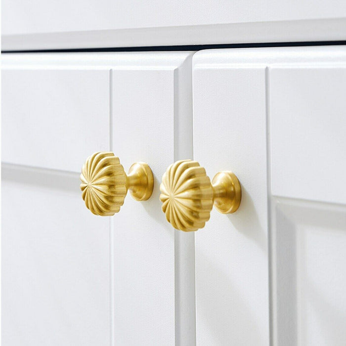 Solid Brass Furniture Hardware Single Hole Knobs